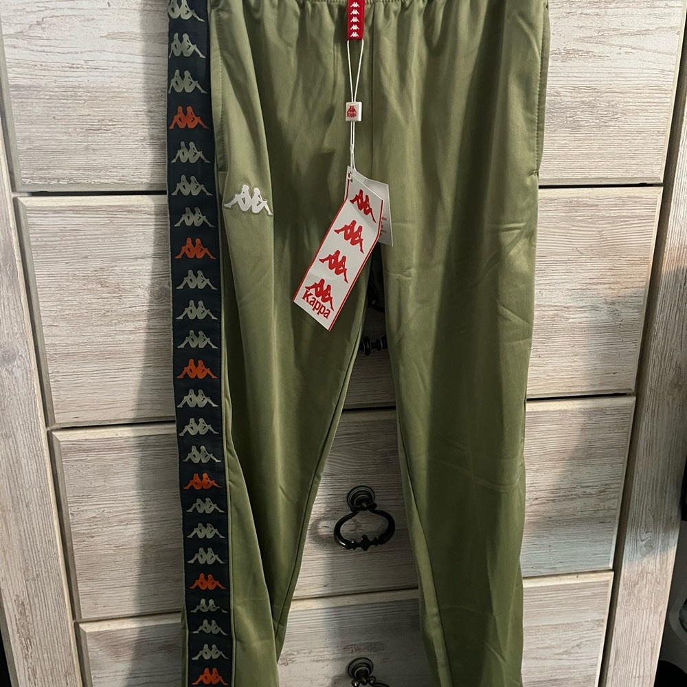 BRAND NEW XS KAPPA SWEATPANTS